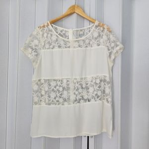 LC White Lace Top size XL